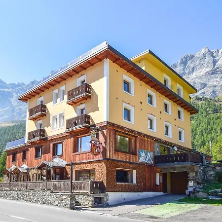 Stunning In Valtournanche With Kitchen Apartment Valtournenche